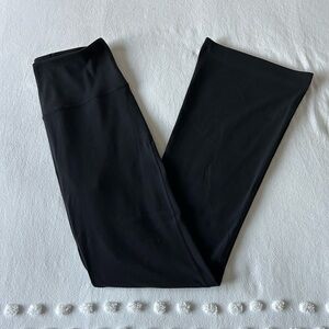 Lululemon Groove Super-High-Rise Nulu Flared Pant